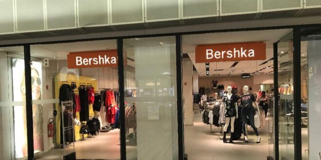 Bershka frappe fort avec la robe effet délavé dont tout le monde parle !