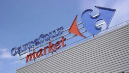 Carrefour lance le meilleur produit pour illuminer votre jardin et vous protéger du soleil !