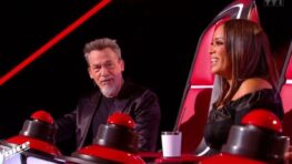 Florent Pagny Amel Bent fait une belle déclaration d'amour au chanteur malade !