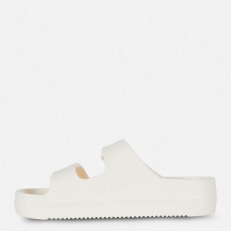 Gros carton chez Primark pour ces sandales ultra tendances déjà virales sur TikTok