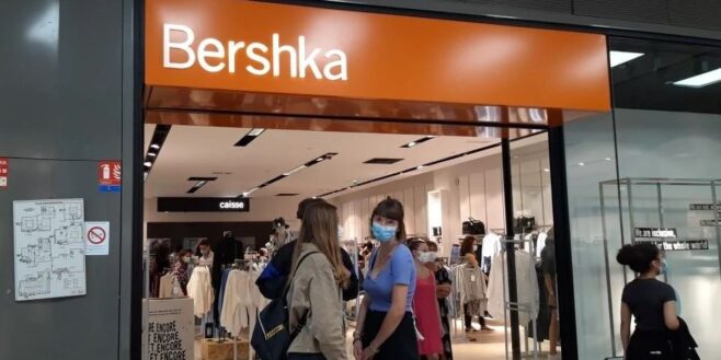 Bershka casse le prix de sa plus belle robe à volants pour rester classe et élégante tout l'été !