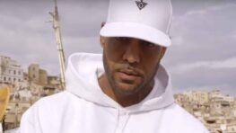 Booba très concentré sur le tournage de sa série Ourika en Tunisie !