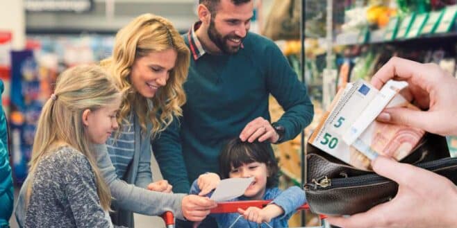 Chèque alimentaire tous les critères à respecter et sa date de versement !