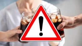 Coca-Cola 6 bonnes raisons de ne plus en boire, c'est très dangereux pour la santé !
