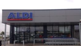 Cohue chez Aldi avec ce nouveau meuble à chaussures extensibles !