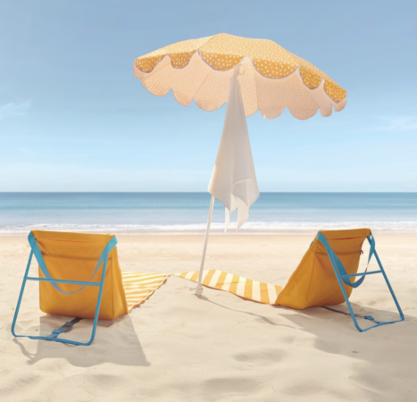 Ikea dévoile son parasol de l'été aux couleurs ludiques pour vous protéger du soleil à la plage