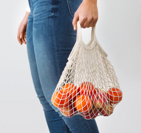 Ikea transforme un filet de pêche en sac ultra tendance pour les courses !-article