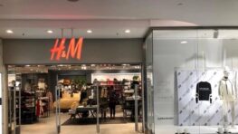 La liste des dupes de parfums de luxe vendus chez H&M à petit prix !