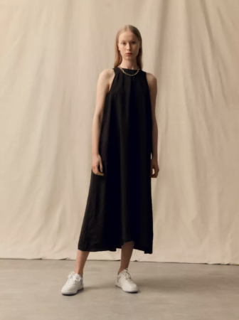 Primark sort la robe noire la plus chic et comfy de l'été à moins de 30 euros