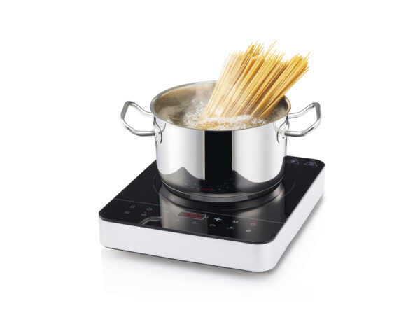 Ruée chez Lidl pour cette table de cuisson à induction portable à prix mini