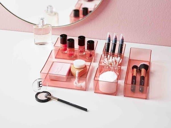 Lidl cartonne avec cet organisateur ultra pratique pour ranger votre maquillage comme un pro !