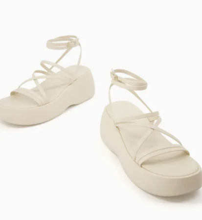 Cohue chez Bershka pour ses sandales à plateforme à moins de 10 euros !