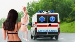 Elle se blesse avec l'armature de son soutien-gorge, sa vie bascule !