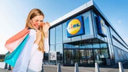 Lidl cartonne avec les sandales compensées les plus confortables de l'été !