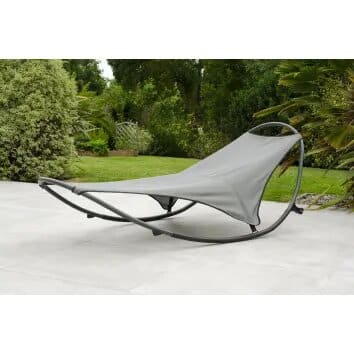 Maisons du Monde dévoile son nouveau transat à prix imbattable !