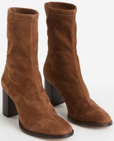 H&M surprend tous les fans de mode avec ces sublimes bottes pour l’automne !-article