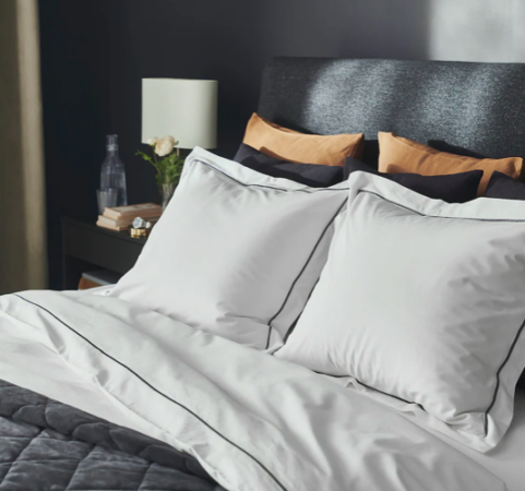 Ikea donne l'impression de dormir dans un hôtel luxueux avec cette incroyable parure de lit !-article