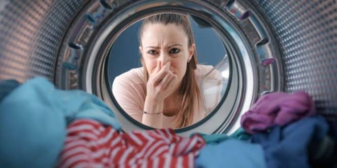 L'astuce géniale pour supprimer les mauvaises odeurs de la machine à laver le linge !