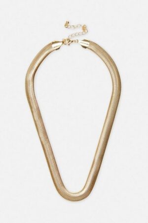 Primark cartonne avec ce collier serpent tendance pour ajouter une touche classe à tous vos looks