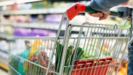 60 Millions de consommateurs dénonce les arnaques et fausses promos des supermarchés !