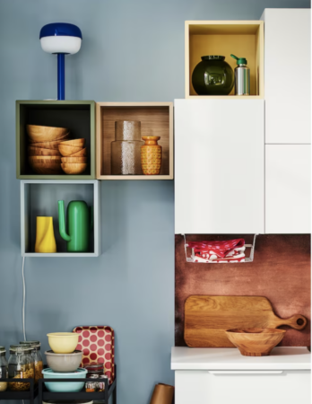 Cohue chez Ikea pour cette étagère murale qui libère de la place pour vos objets