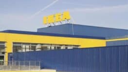 Ikea a trouvé la lampe d'écran d'ordinateur parfaite pour ne plus avoir mal aux yeux !