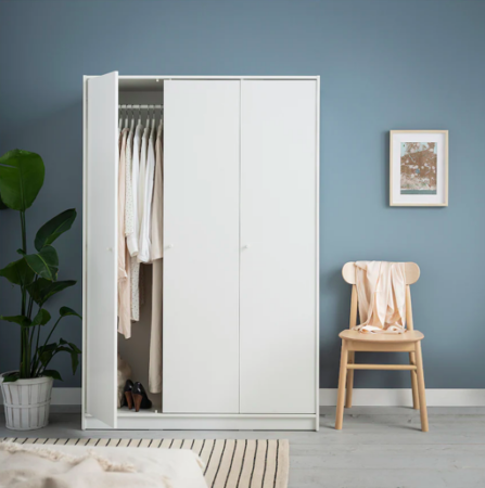 Ikea casse le prix de cette armoire trois portes parfaite pour votre chambre !-article