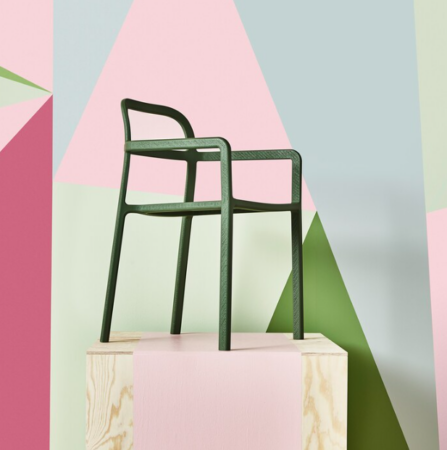 Ikea frappe fort avec cette chaise verte très design qui a vraiment tout pour plaire !-article