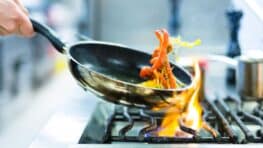 Lidl casse les prix avec sa poêle en inox digne des grands restaurants !