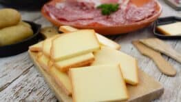 L'opération raclette débarque chez Lidl avec des fromages qui donnent trop envie !