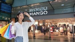 Mango cartonne avec ses chaussures à strass adorées des influenceuses !