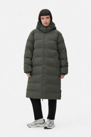 Ruée chez Primark pour sa doudoune qui fait fureur dans le monde entier pour l'automne !-article