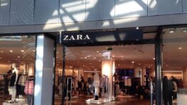 Zara rend fou les influenceurs avec cet ensemble complet de survêtement !