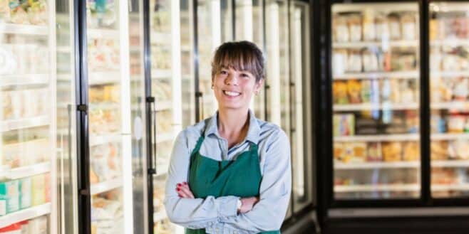 Ce supermarché donne 1 500 euros de prime à l'embauche aux nouveaux salariés