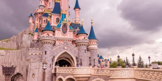 Disneyland Paris lance un grand recrutement de 8 500 postes et 1 500 CDI