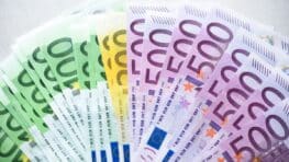 Les signes du zodiaque qui vont gagner le plus d'argent en 2024