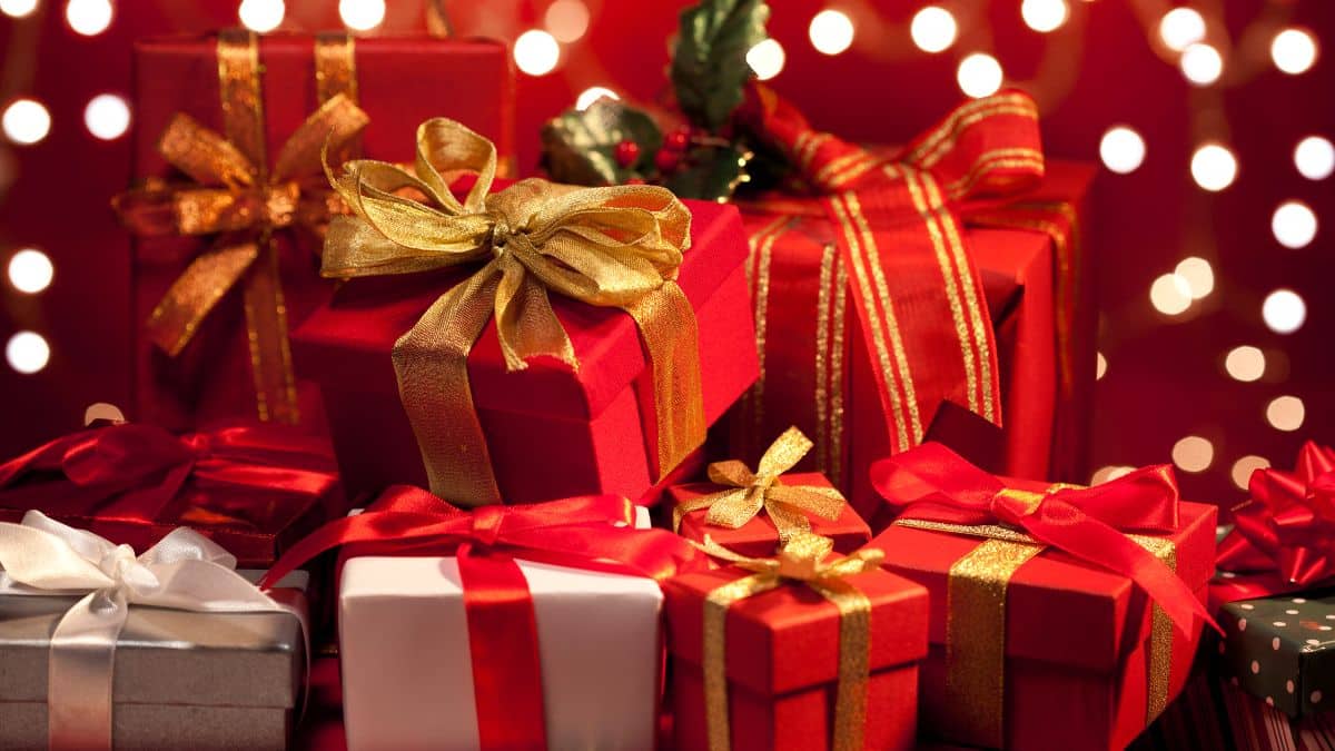 Cadeaux de Noël: gagnez de l’argent en les revendant après les fêtes