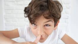 Ce geste que tout le monde fait tous les jours favorise l'apparition de l'Alzheimer