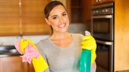 Ces signes du zodiaque sont les meilleurs pour faire le ménage et tout ranger