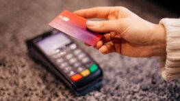 Cette nouvelle arnaque au paiement sans contact explose en France ne vous faites plus avoir