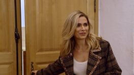 Clara Morgane connectée avec cette autre personnalité grâce à ce trouble