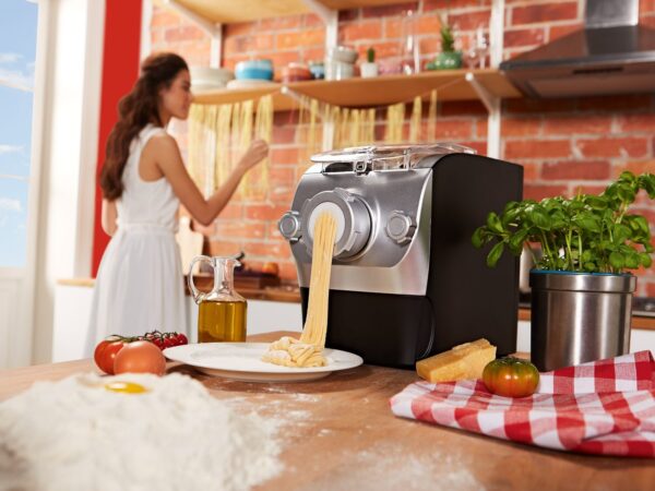 Cohue chez Lidl pour cette machine à fabriquer des pâtes fraiches comme en Italie