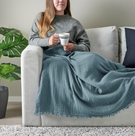Ikea a trouvé la solution la plus pratique pour bien se réchauffer sans  allumer le chauffage – Tuxboard