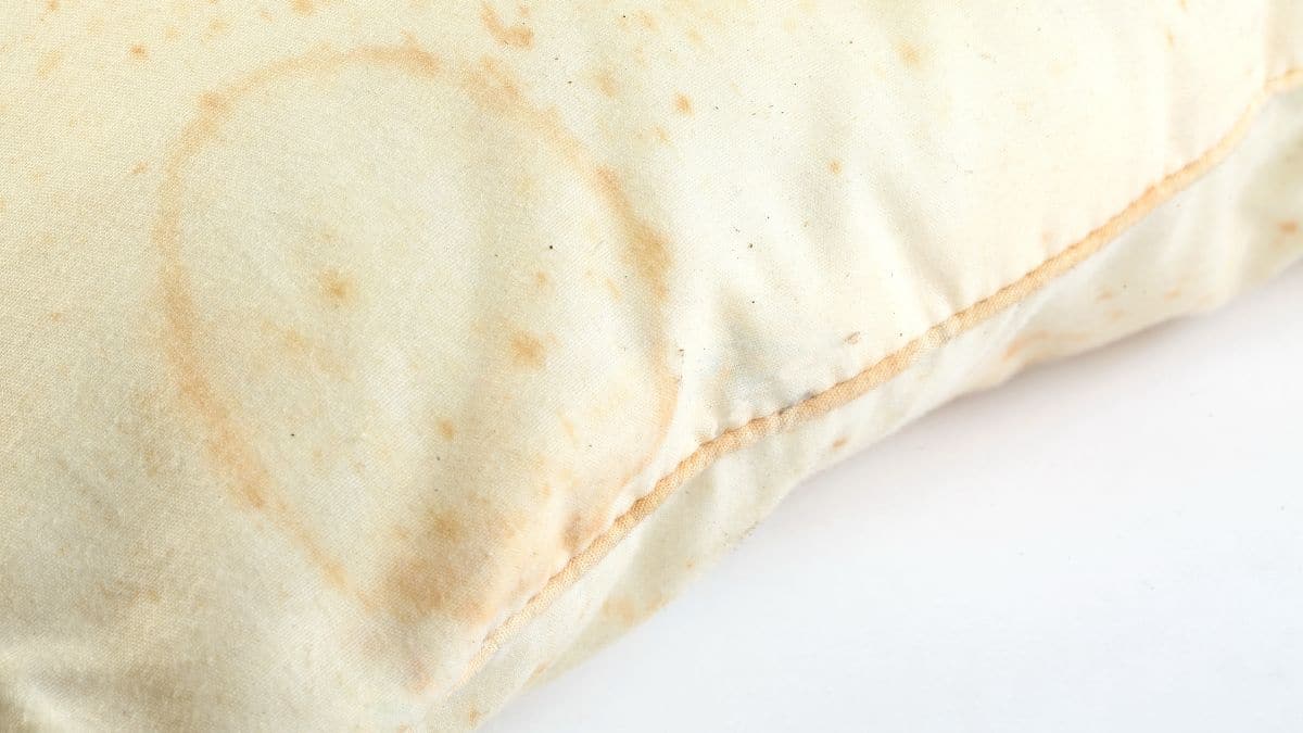 La méthode super efficace pour enlever toutes les taches jaunes de vos