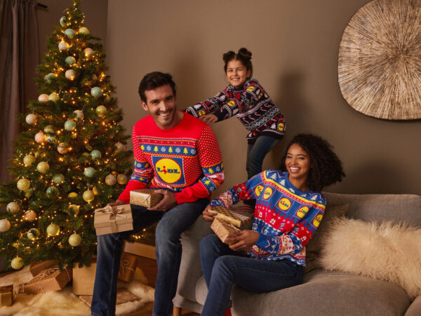 Lidl dévoile ces pulls décalés pour fêter Noël en famille !