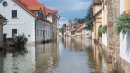 Météo ces départements en alerte crues et inondations craignent le pire