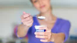 N'achetez plus ce célèbre yaourt vendu en supermarché il est très mauvais pour la santé