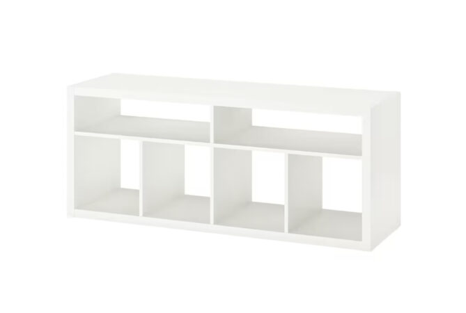 Ikea cartonne avec ce meuble design pour un salon toujours bien rangé