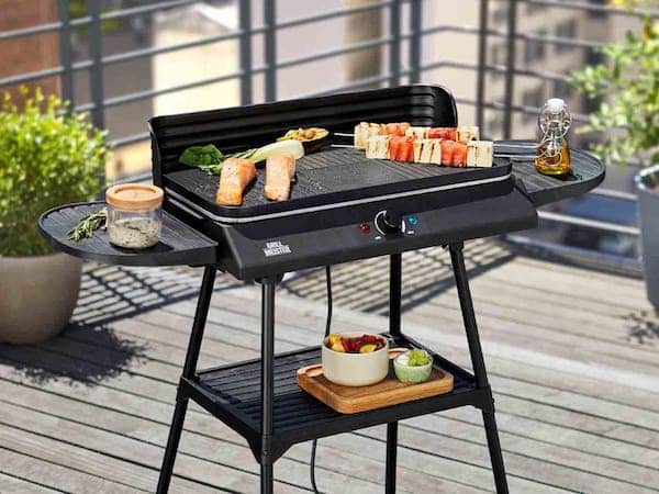 Lidl cartonne avec ce barbecue électrique le plus offert pendant les fêtes