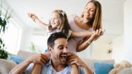 Allocations familiales les revenus à ne pas dépasser et montant des aides de la CAF en 2024